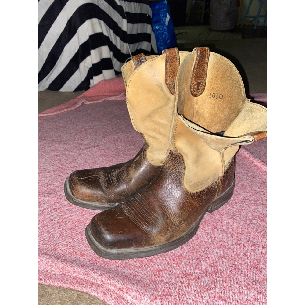 Ariat rambler boots size 10.5 D